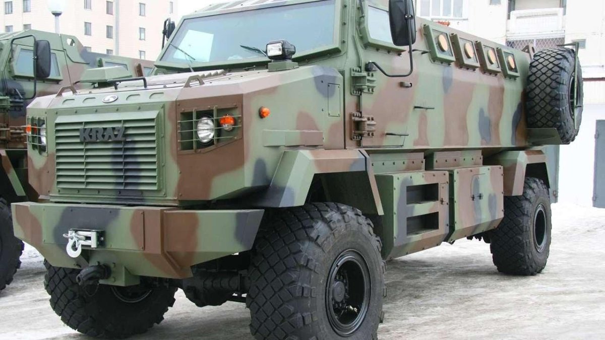 КРАЗ броневик