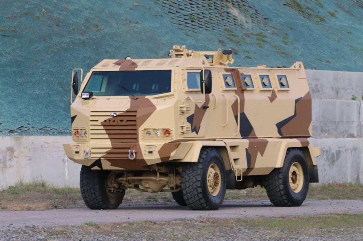 КРАЗ броневик