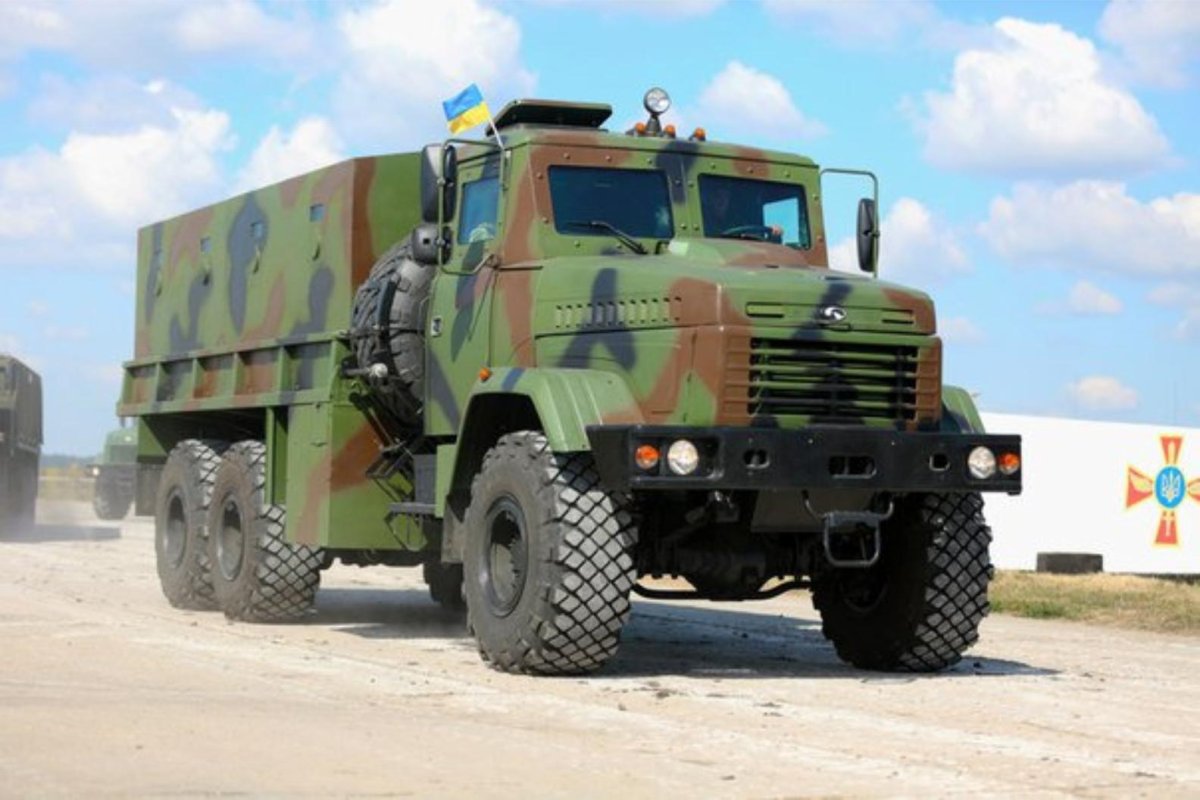 Военный КРАЗ 6322