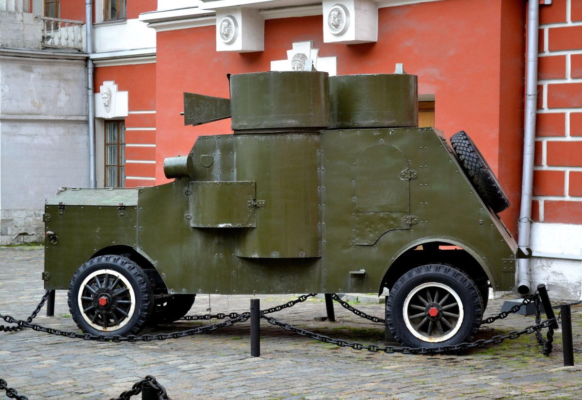 Броневик Фиат