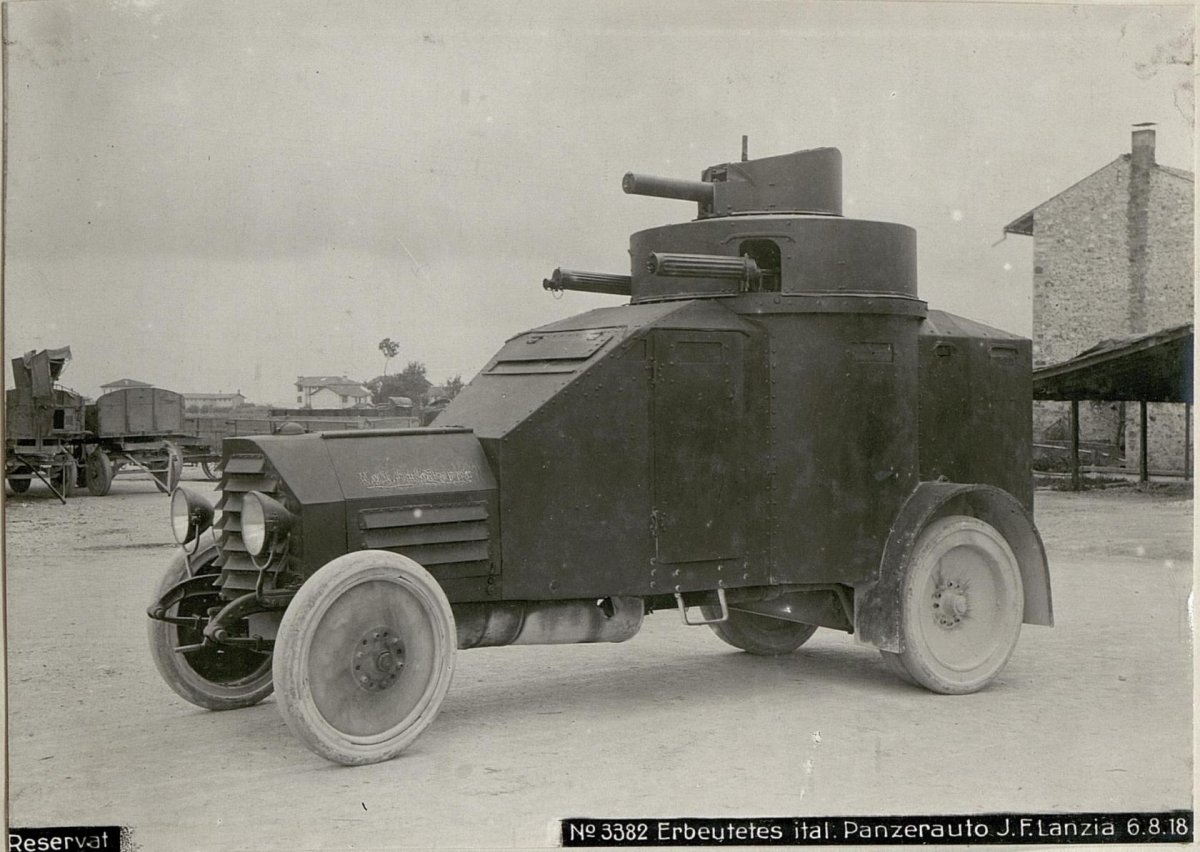 Бронеавтомобиль Lancia 1zm
