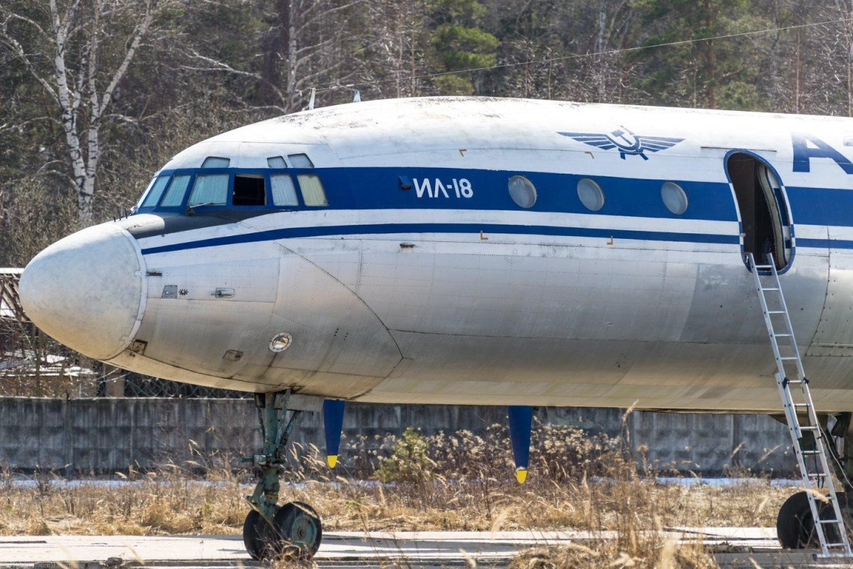 Ил-18 пассажирский