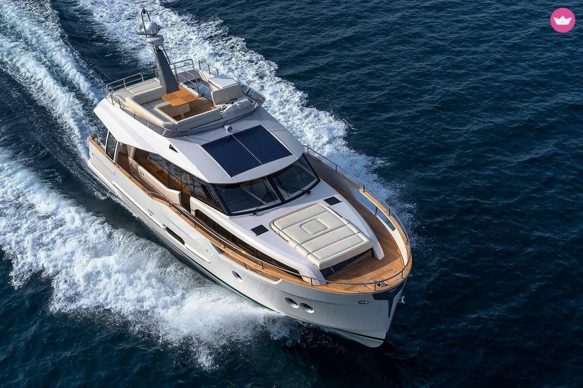 Яхта Гринлайн 48