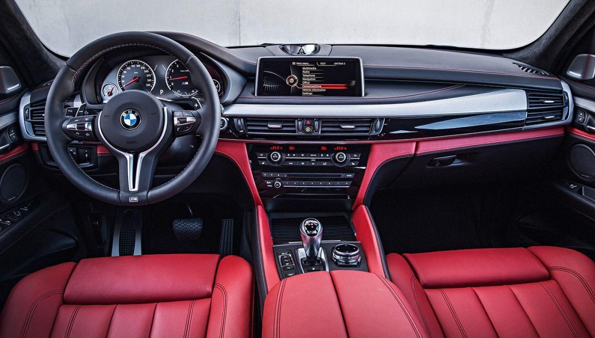 BMW x5m салон