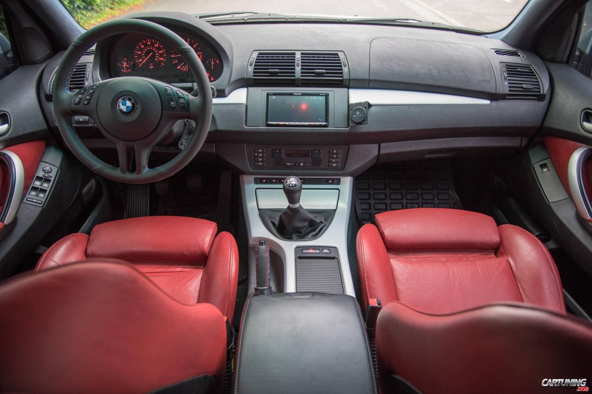 E53 Interior