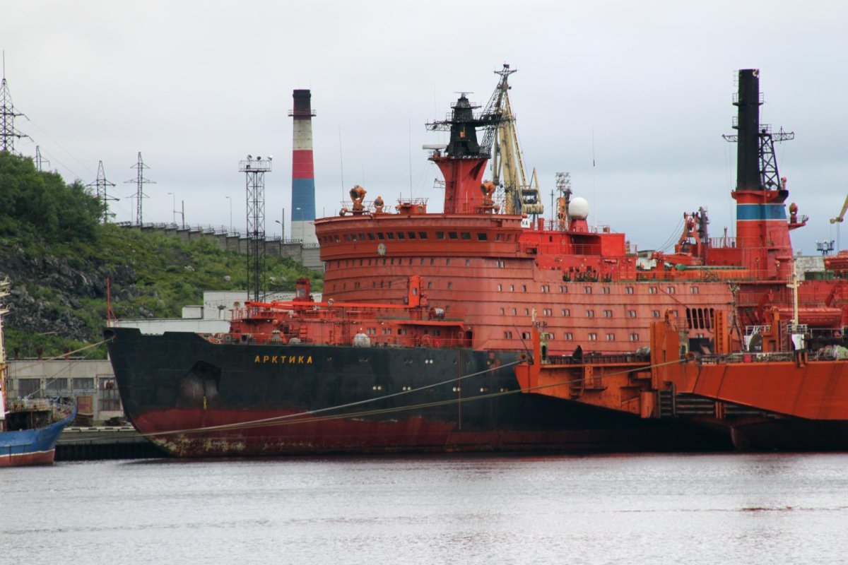 Ледокол Арктика 1977 фото