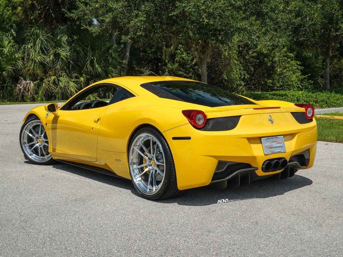 Ferrari 458 Yellow