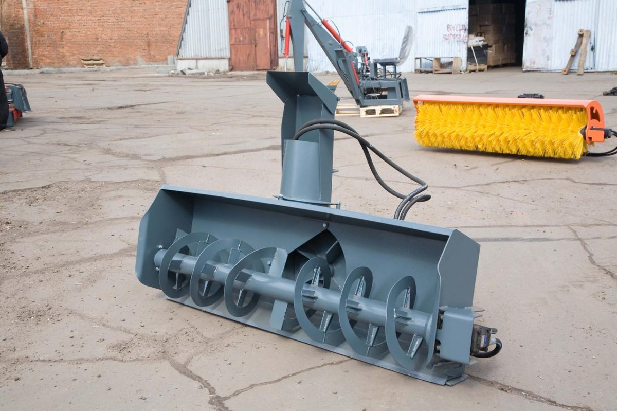 Шнекороторный снегоочиститель для МТЗ 82