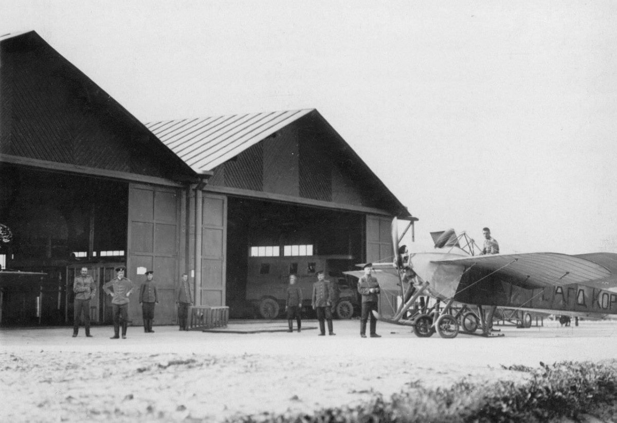 Первый аэродром в Гатчине