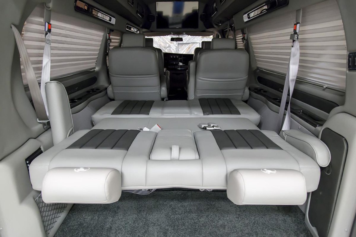 Chevrolet Express Explorer Limited