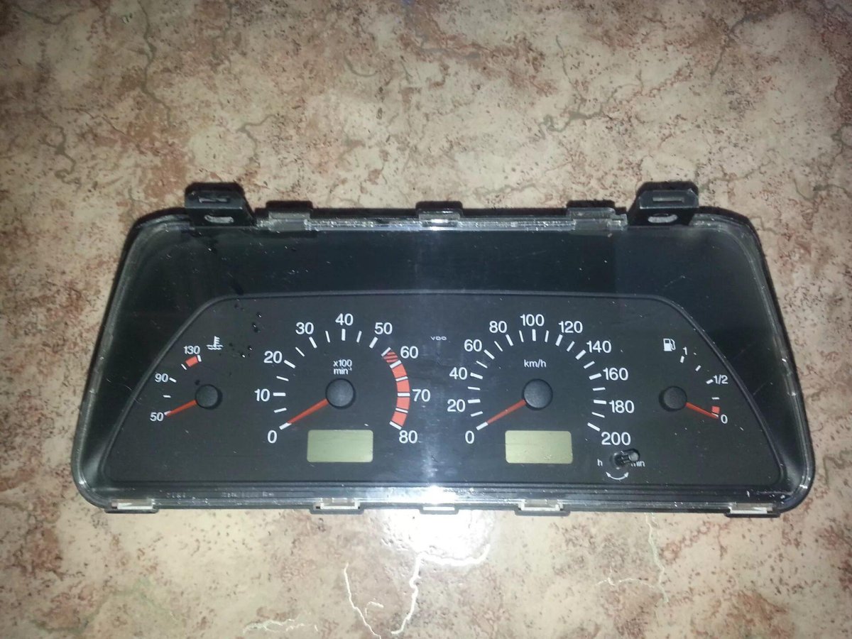 Щиток приборов ИЖ 2126