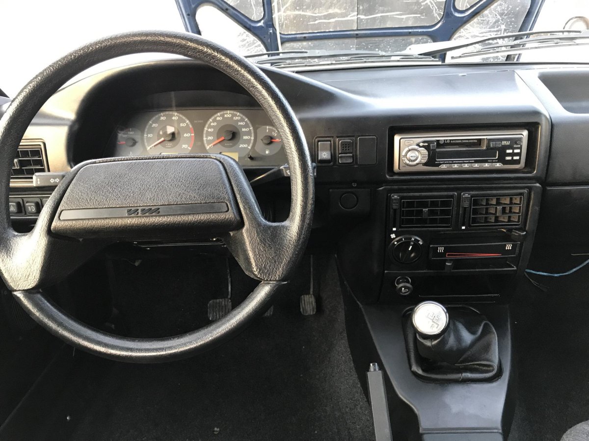 ИЖ 2126 салон