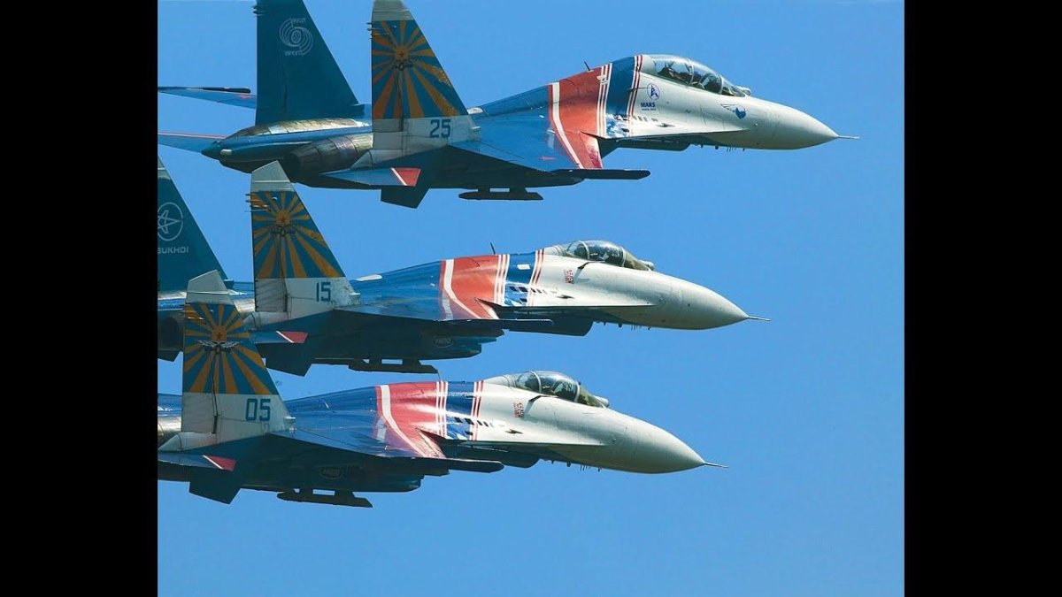 Истребитель Су-30см2