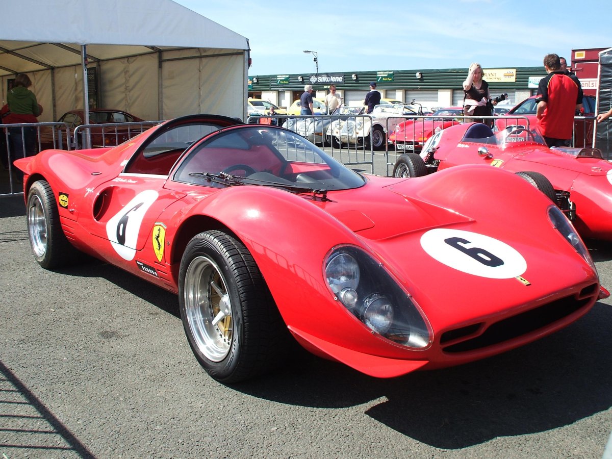 Ferrari 330 p4 Yellow