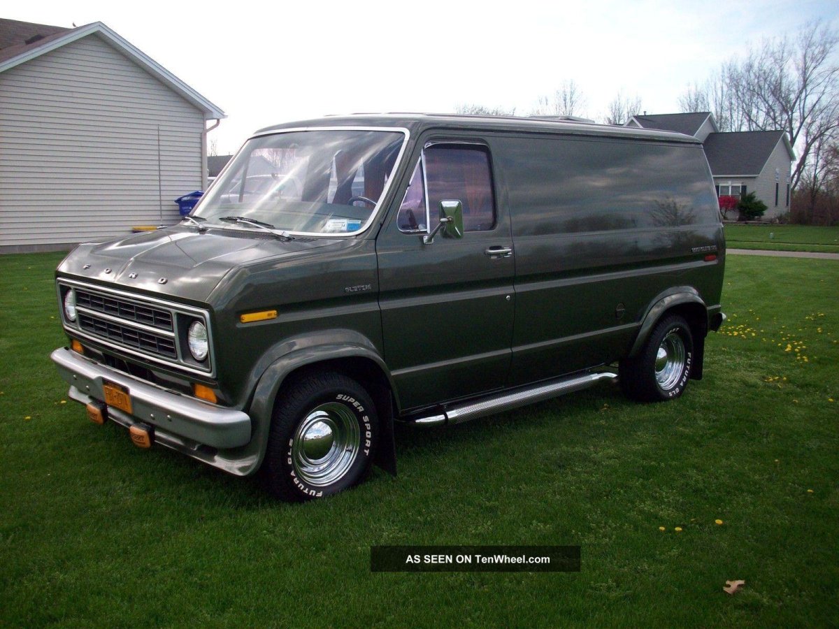 Ford Econoline 1975