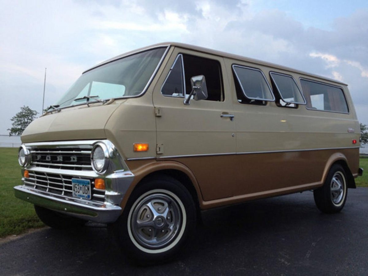 Ford Econoline van 1970
