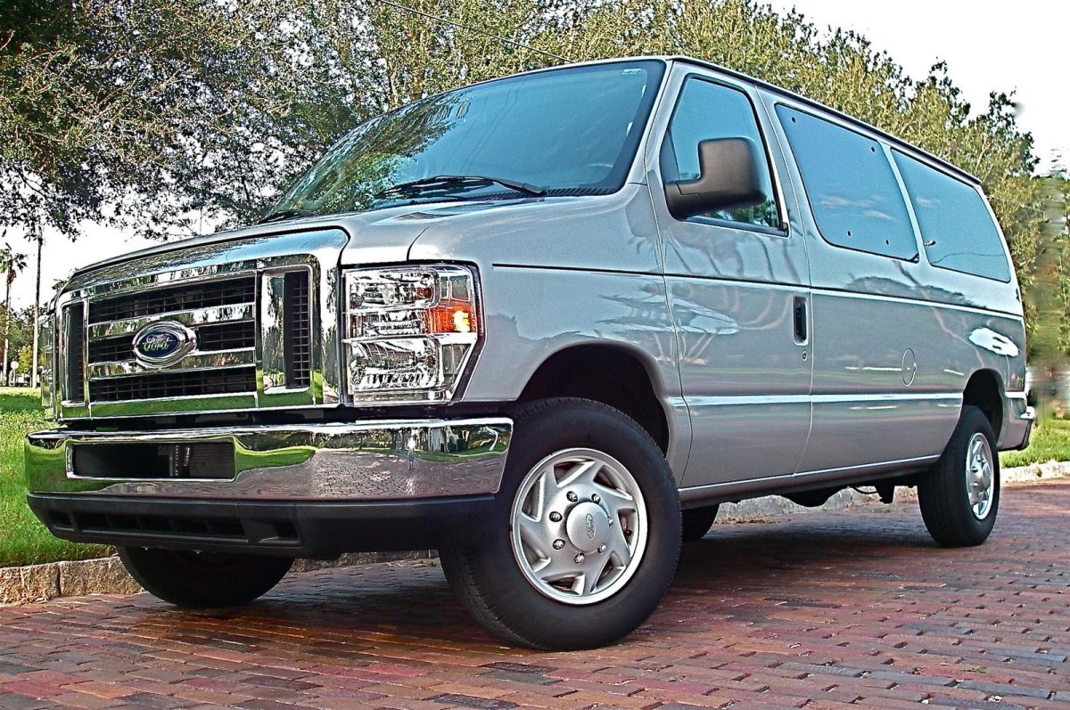 2005 Ford e350