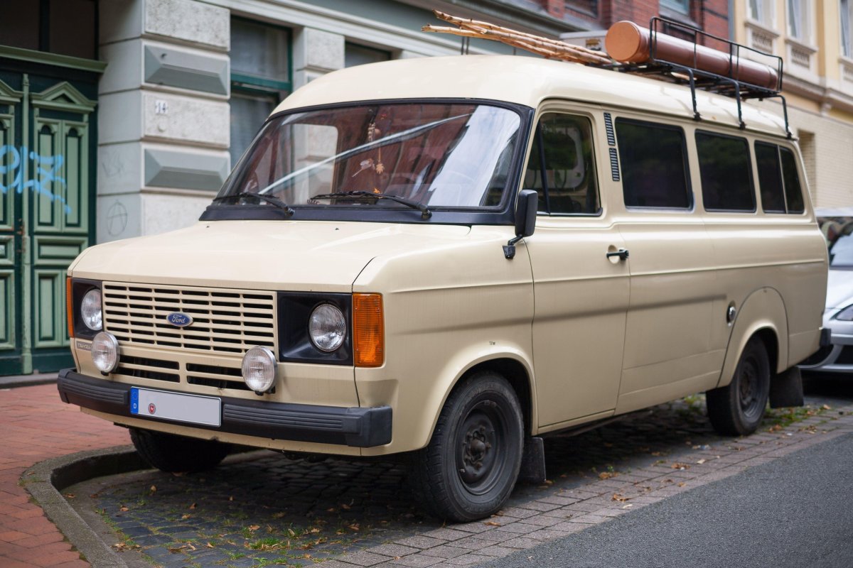 Ford Transit mk2