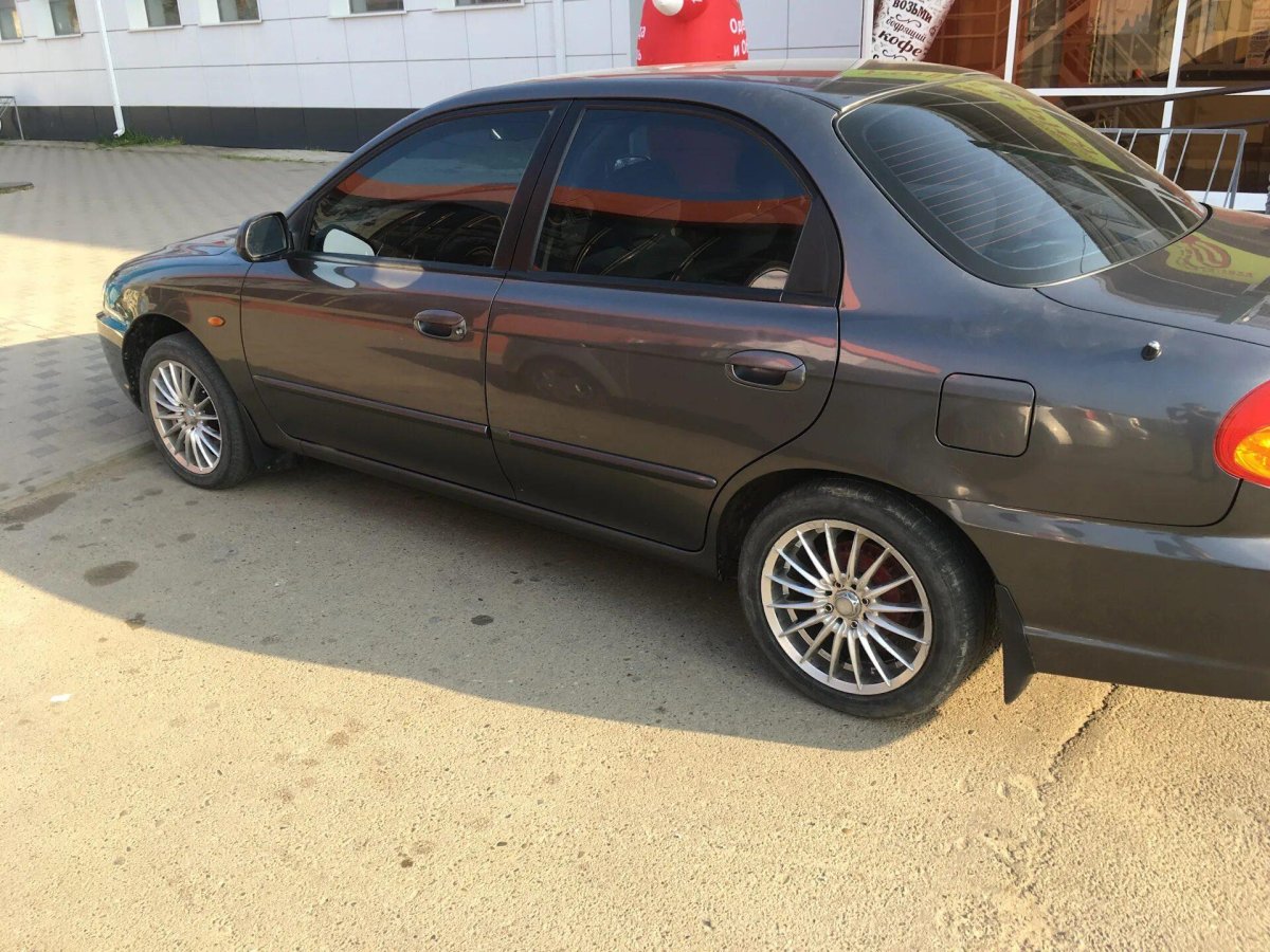 Kia Spectra r15