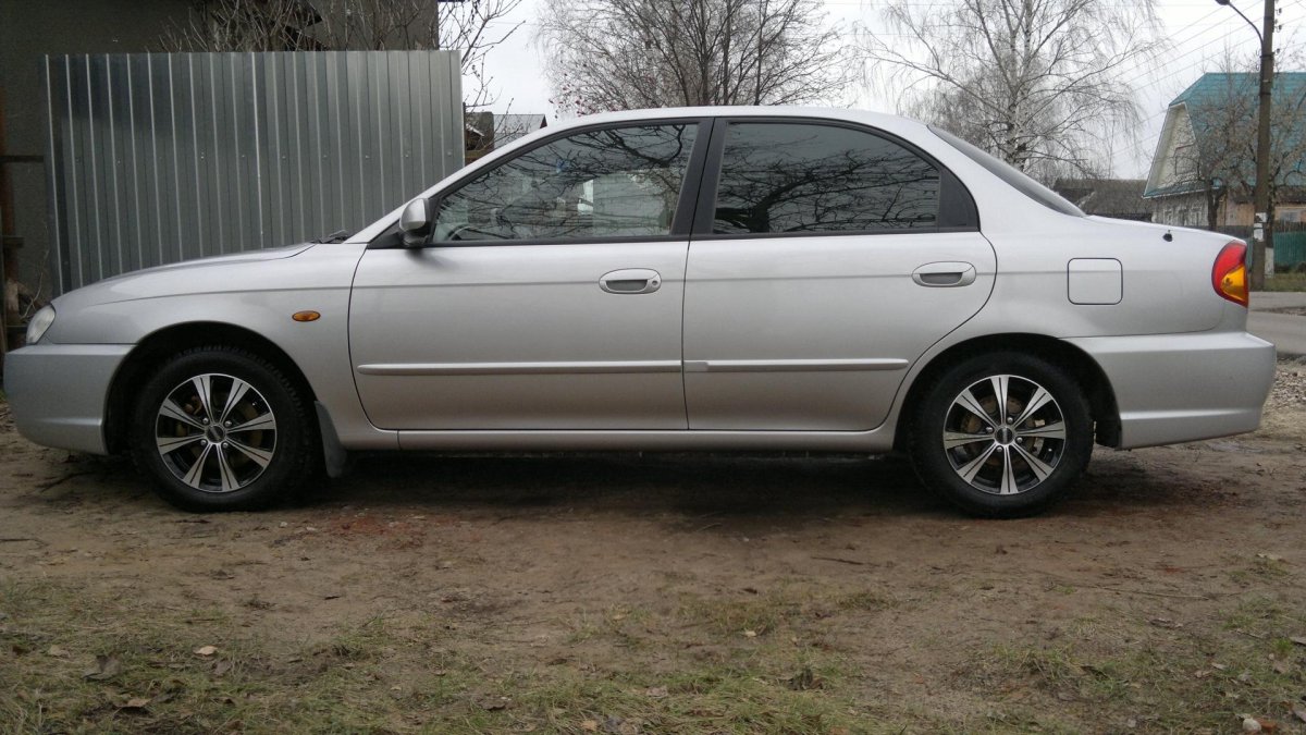 Киа спектра алмазное серебро