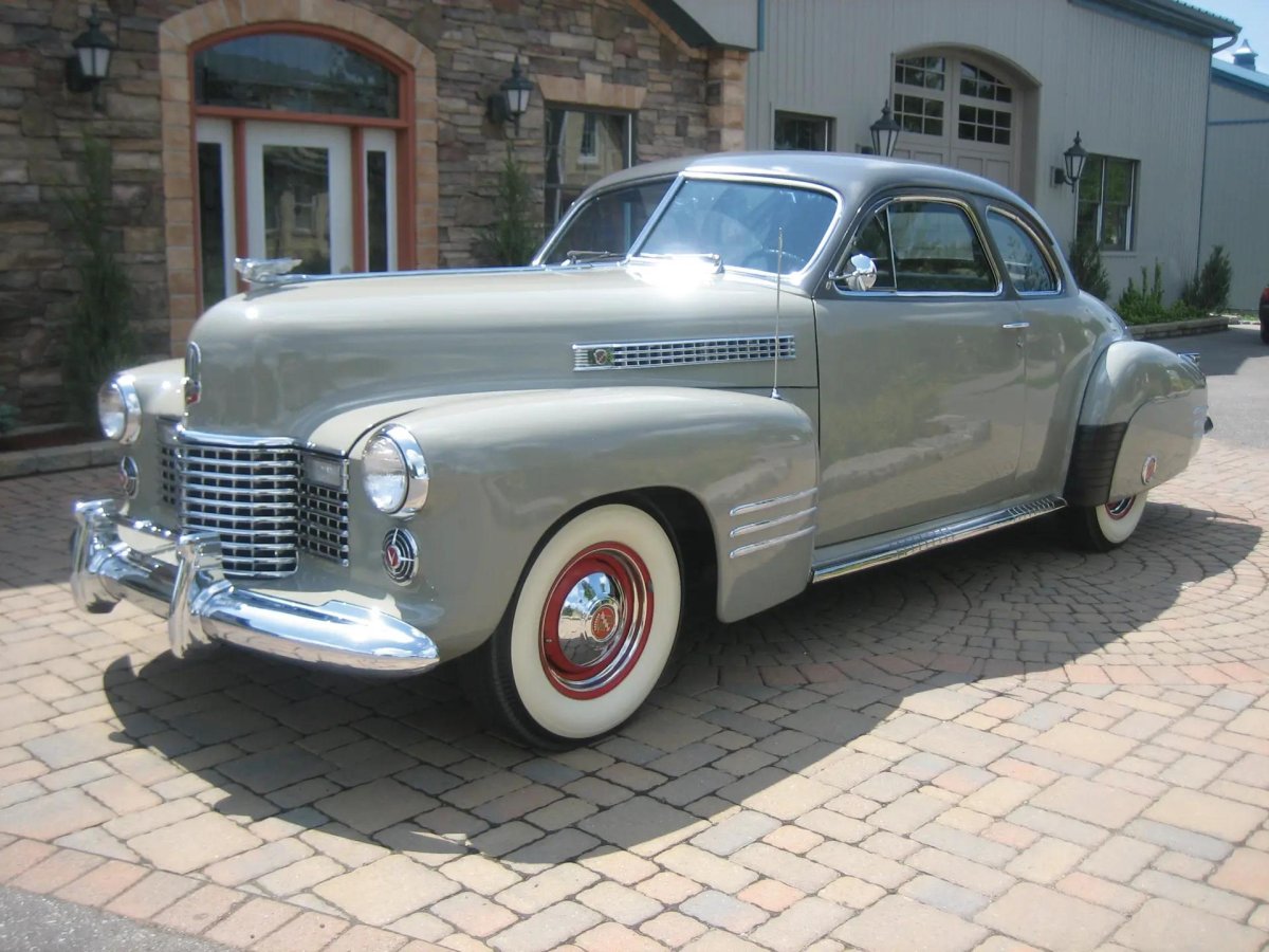 Cadillac Series 62 Coupe 1941