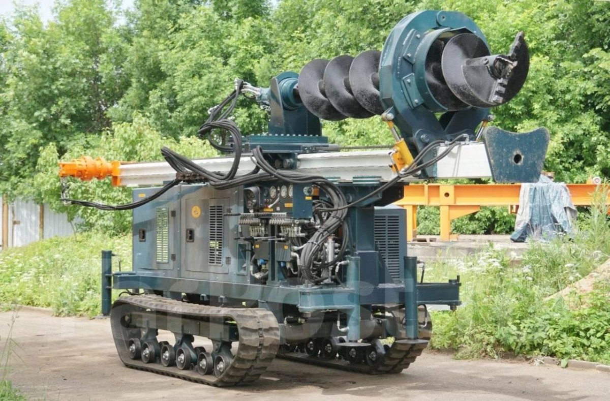 Гусеничные Бурильные машины