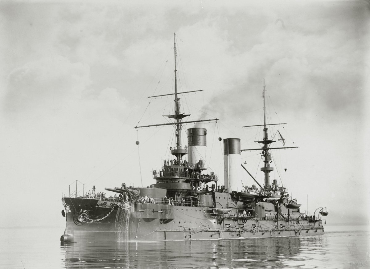 Эскадренный броненосец Орел