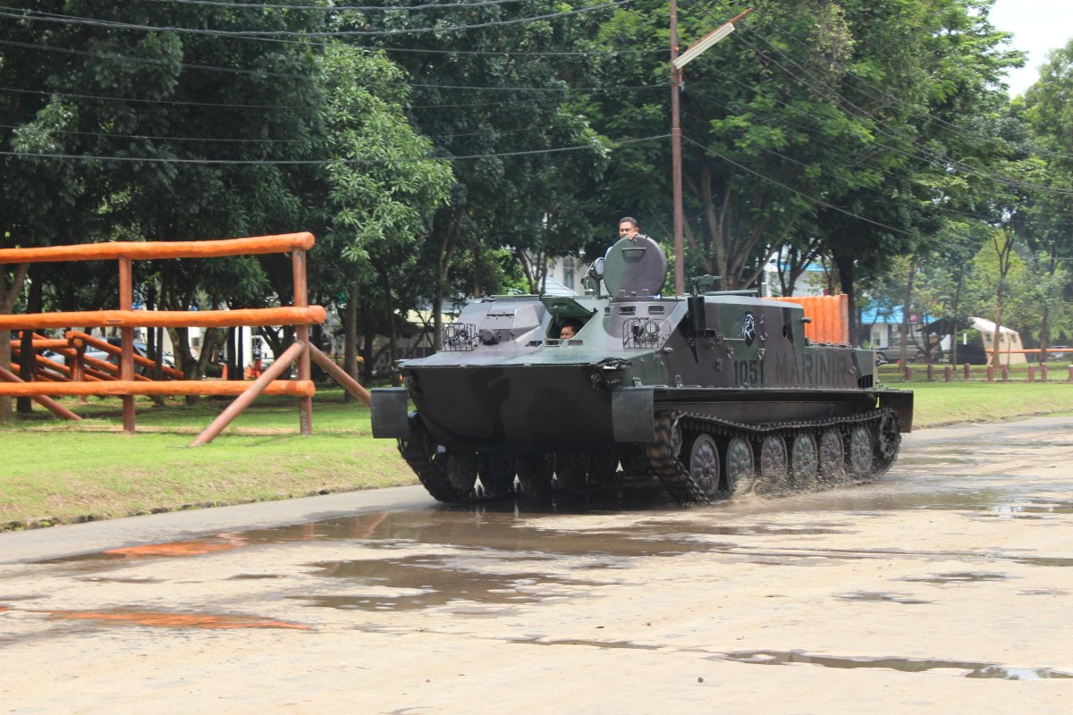 Бронетранспортер БТР-50п