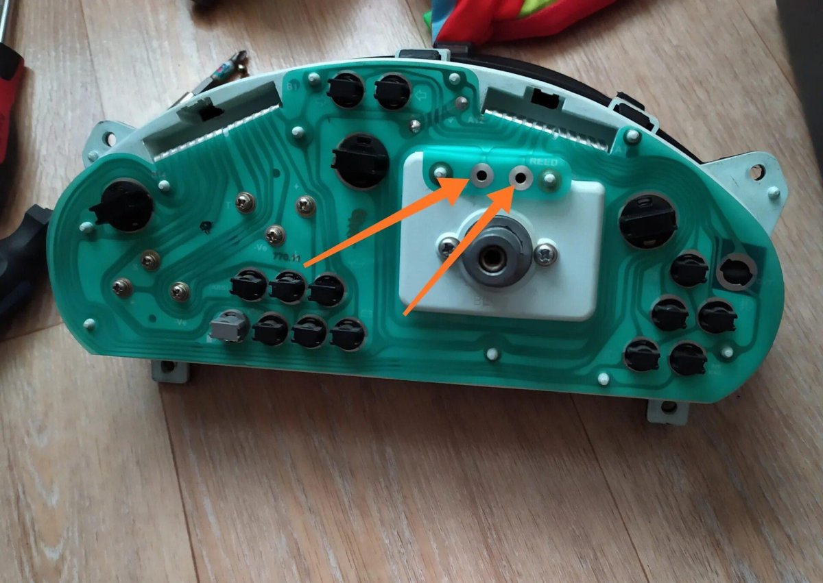 Приборная панель Дэу Матиз 2011