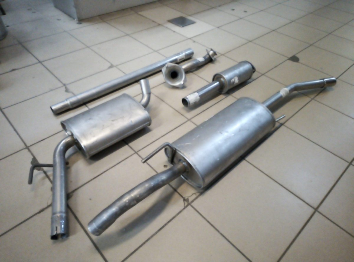 Выхлопная система VW Passat b5 1.6