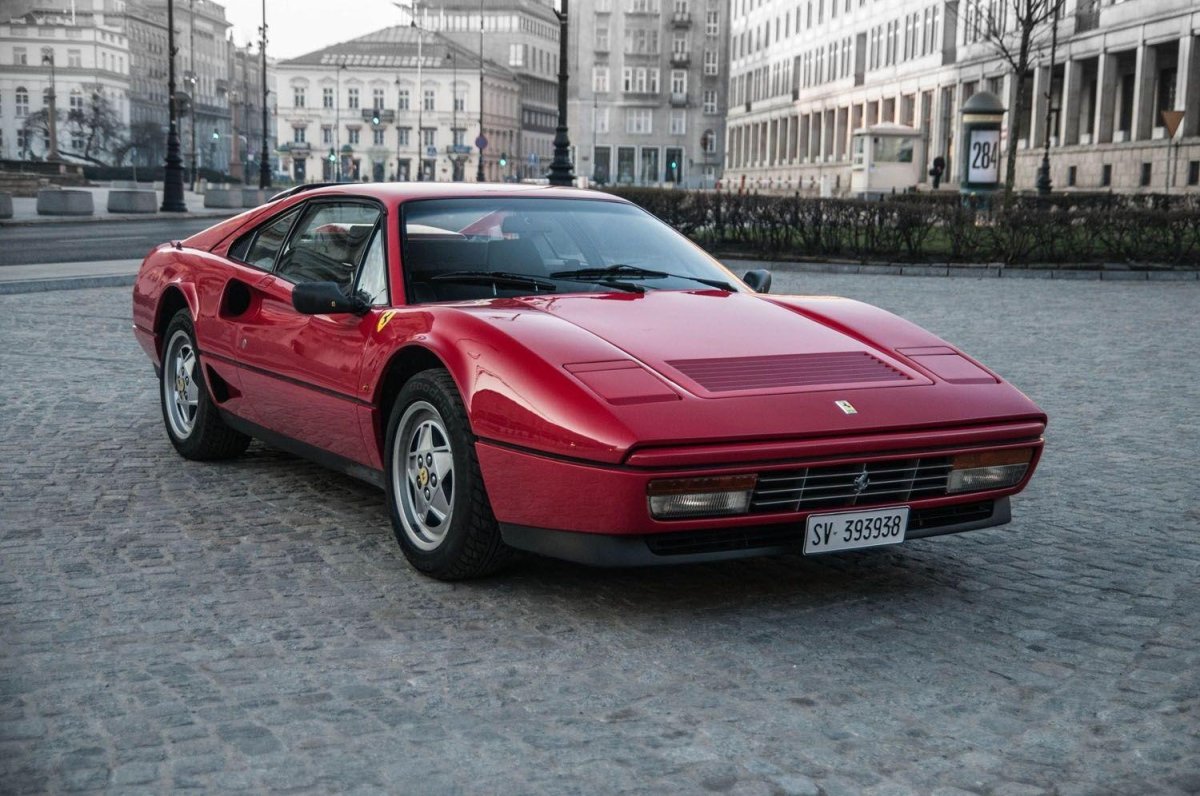 Ferrari 328 GTB