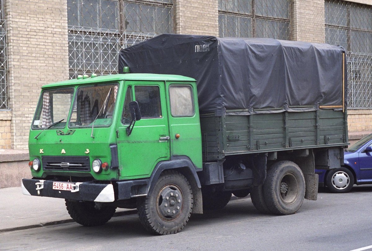 Грузовик каз 606 Колхида
