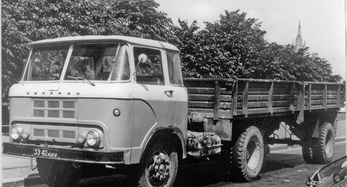 Грузовик каз 606 Колхида