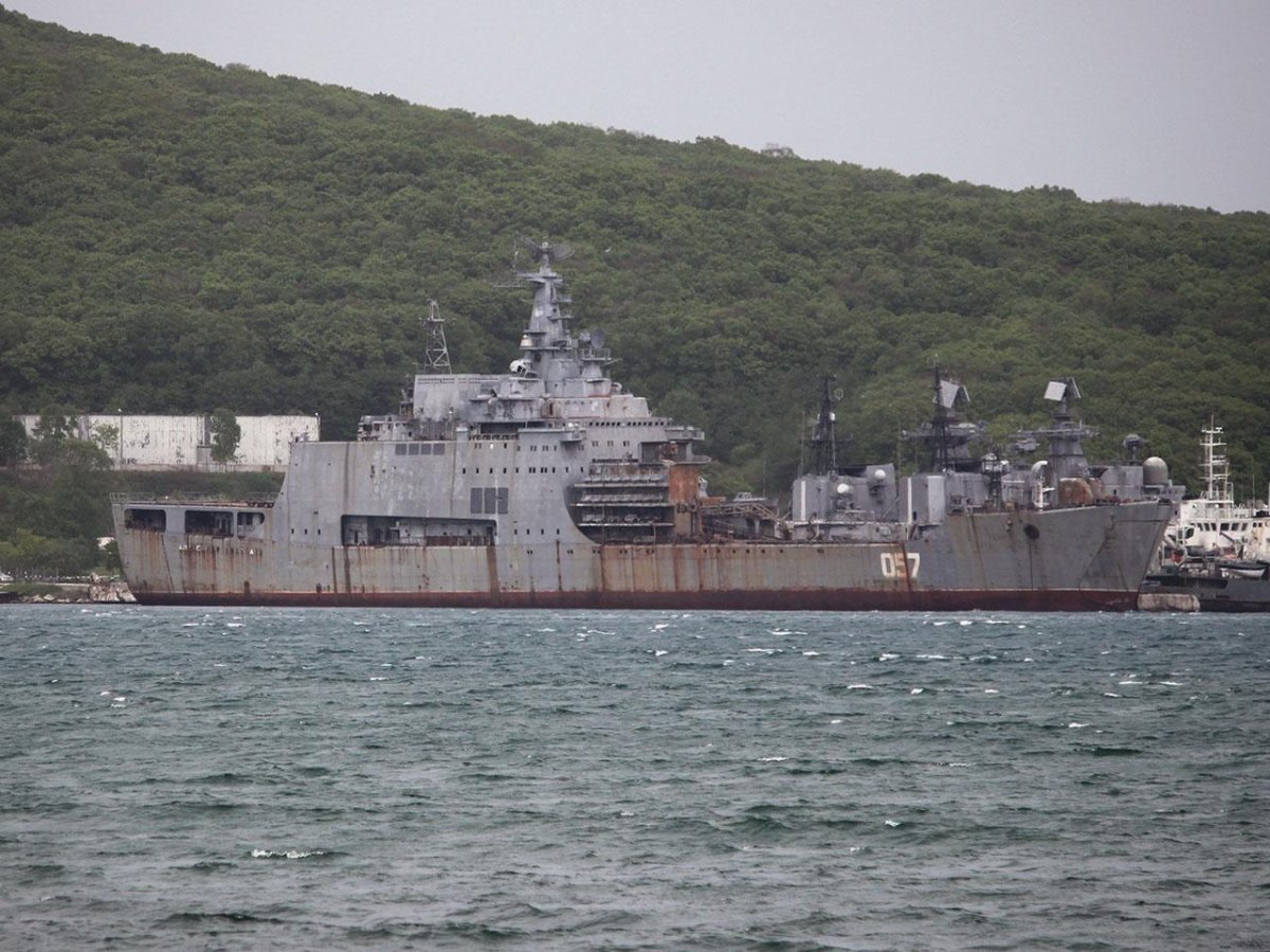 Бухта Абрек залив стрелок