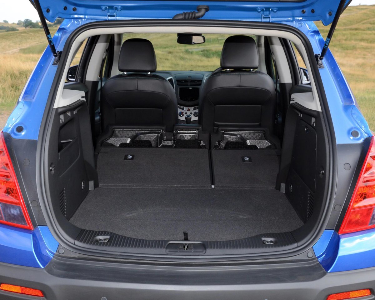 Chevrolet Tracker багажник