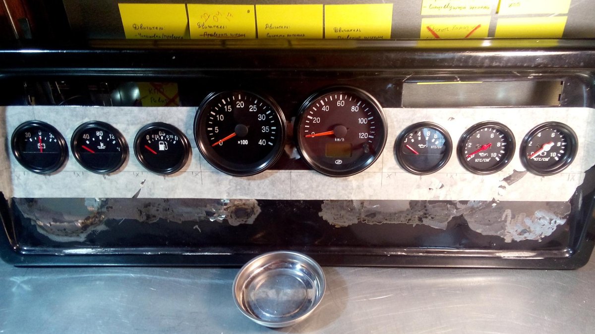 Приборная панель КАМАЗ 65115