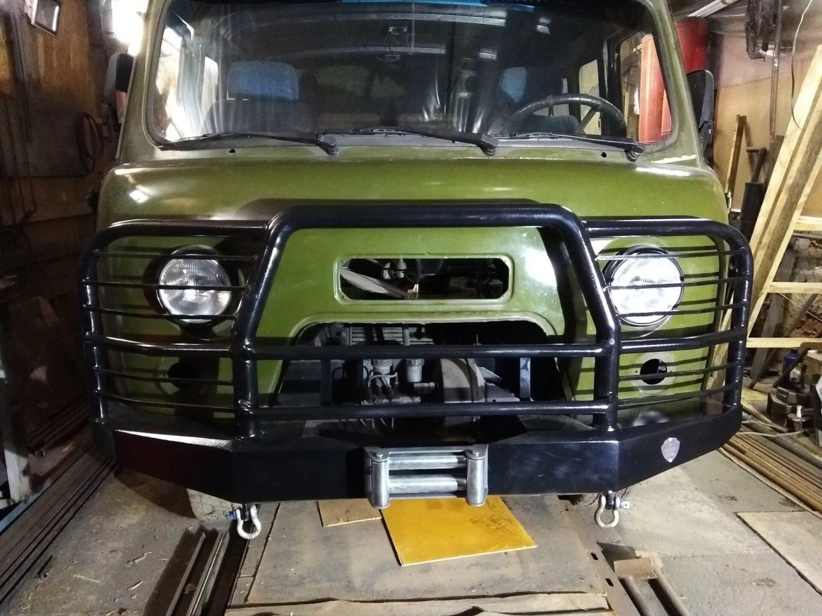 УАЗ 452 Буханка бампер