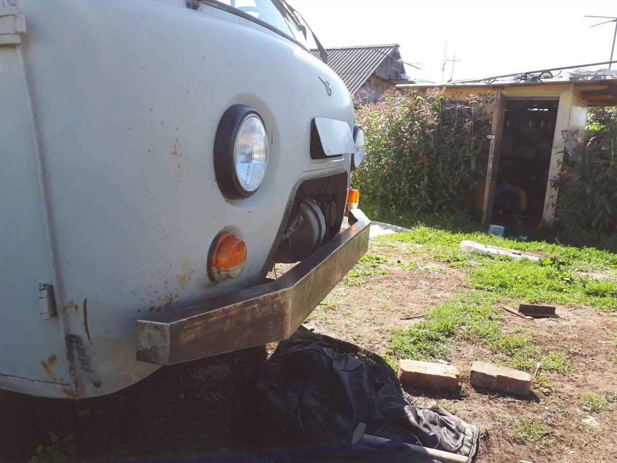 Бампер из швеллера на УАЗ 469