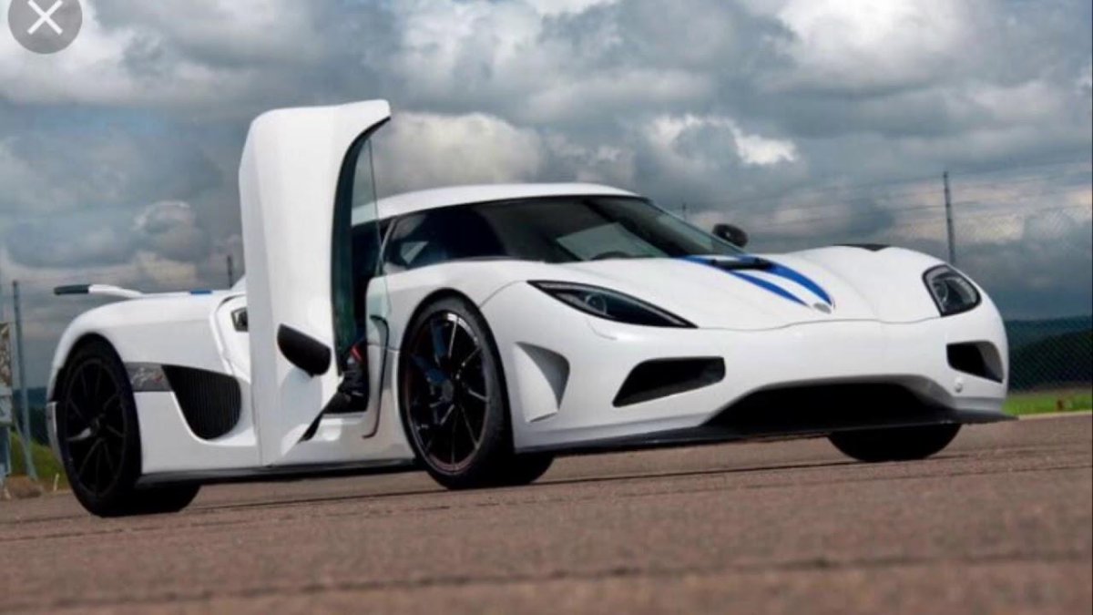 Кенигсегг Agera r