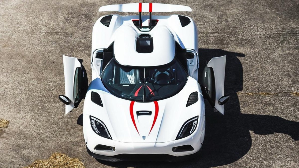 Кёнигсегг АГЕРА