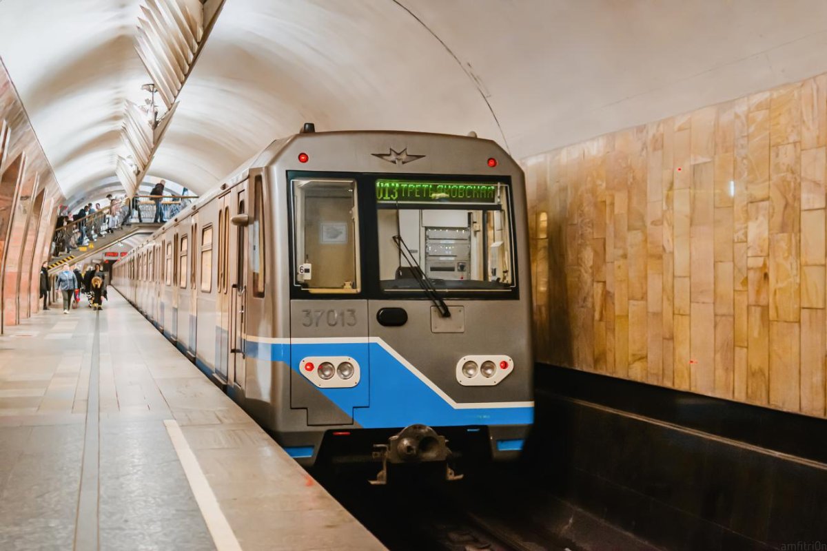 Калининская линия метро