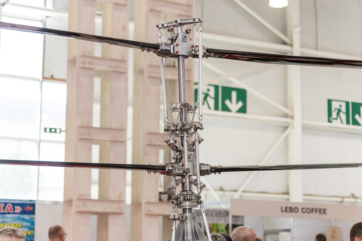 Соосный вертолет микрон