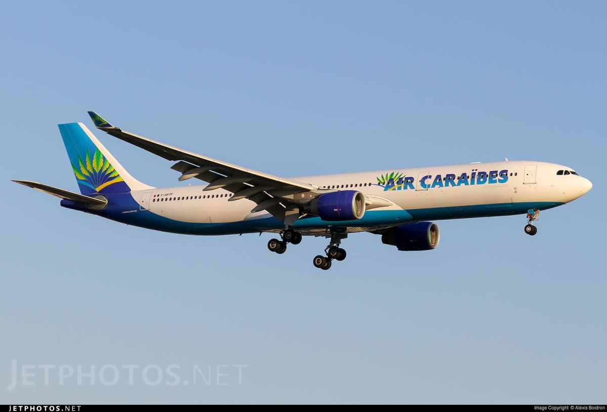 Airbus a330-323 IFLY