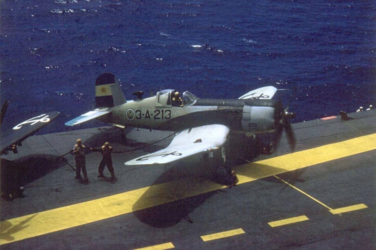 Grumman f-9 cougar