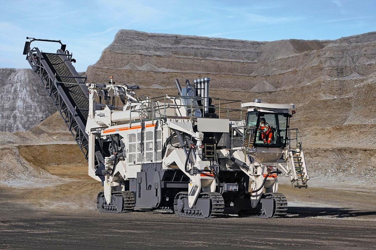 Карьерный комбайн Wirtgen 4200 SM