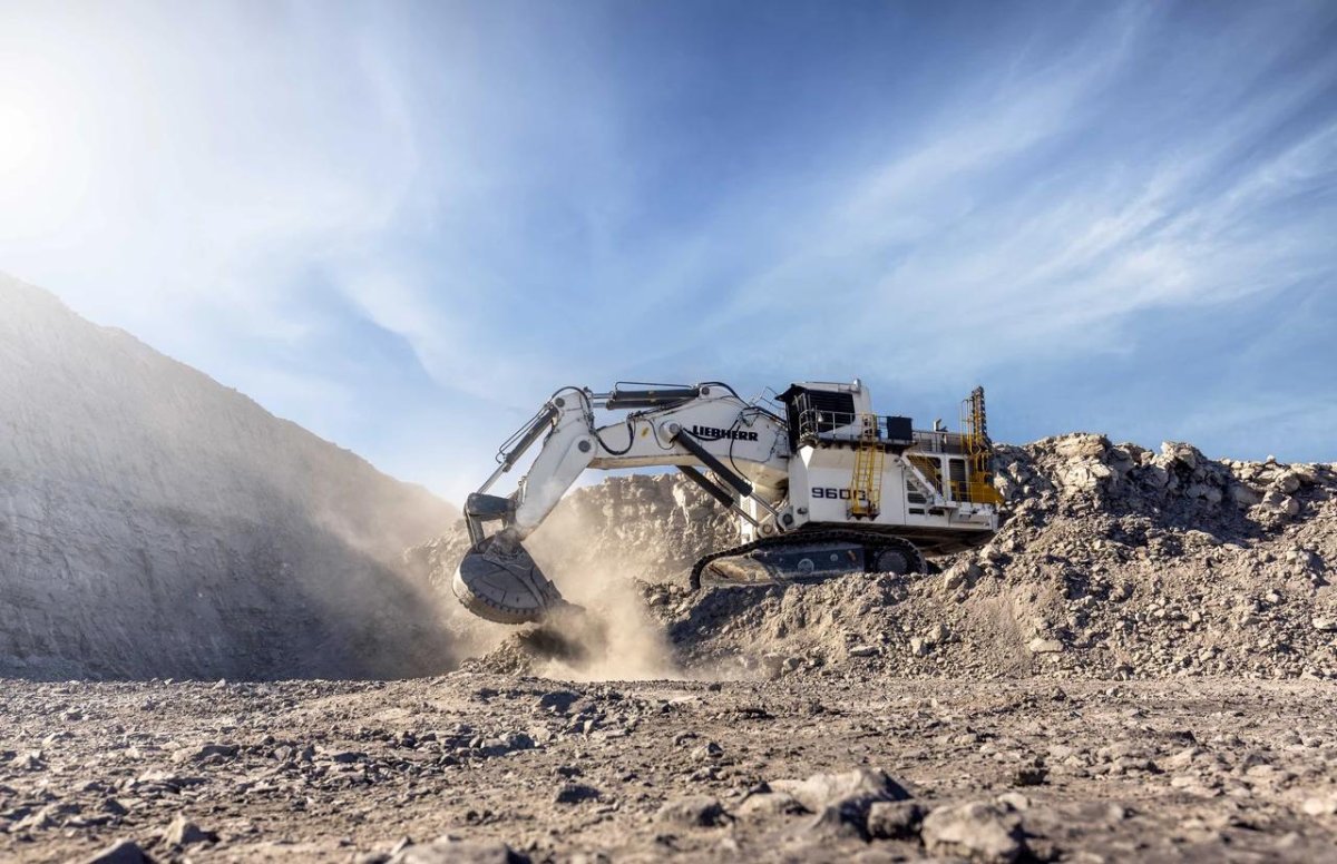 Экскаватор Либхер 9600