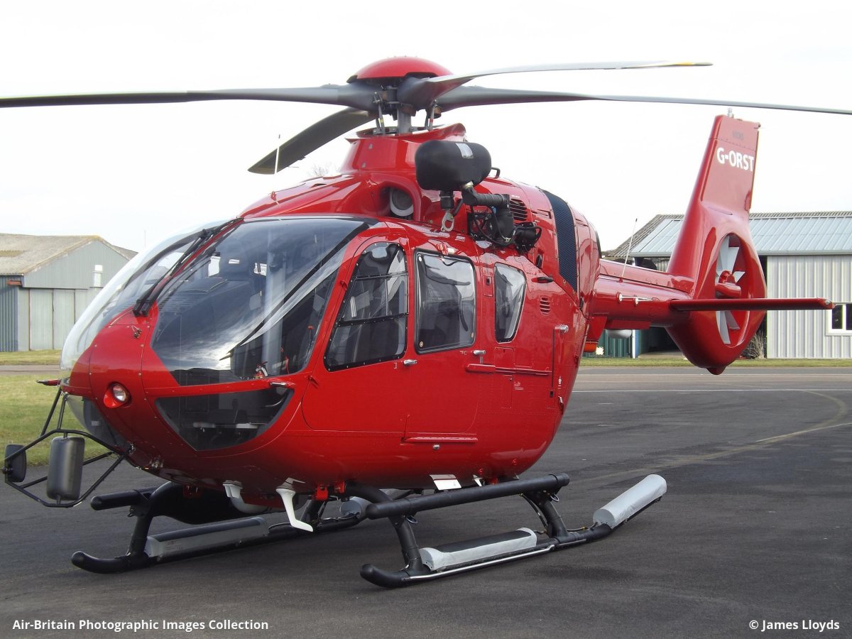 Eurocopter ec135 кабина