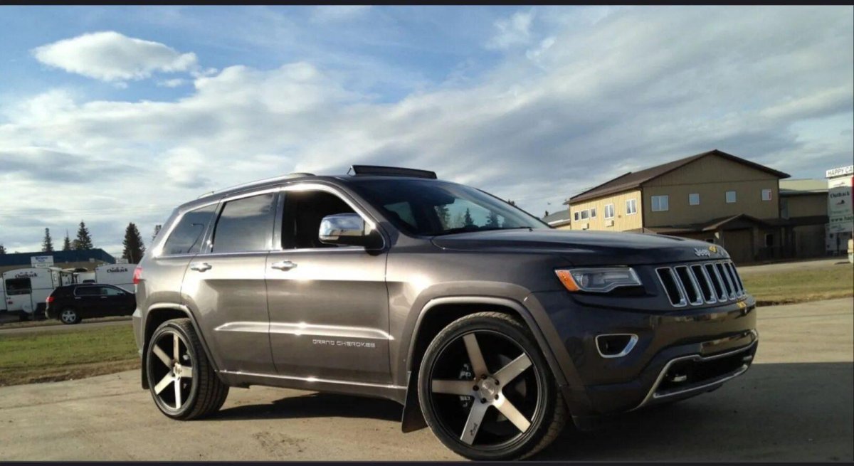 Jeep Grand Cherokee WK r22