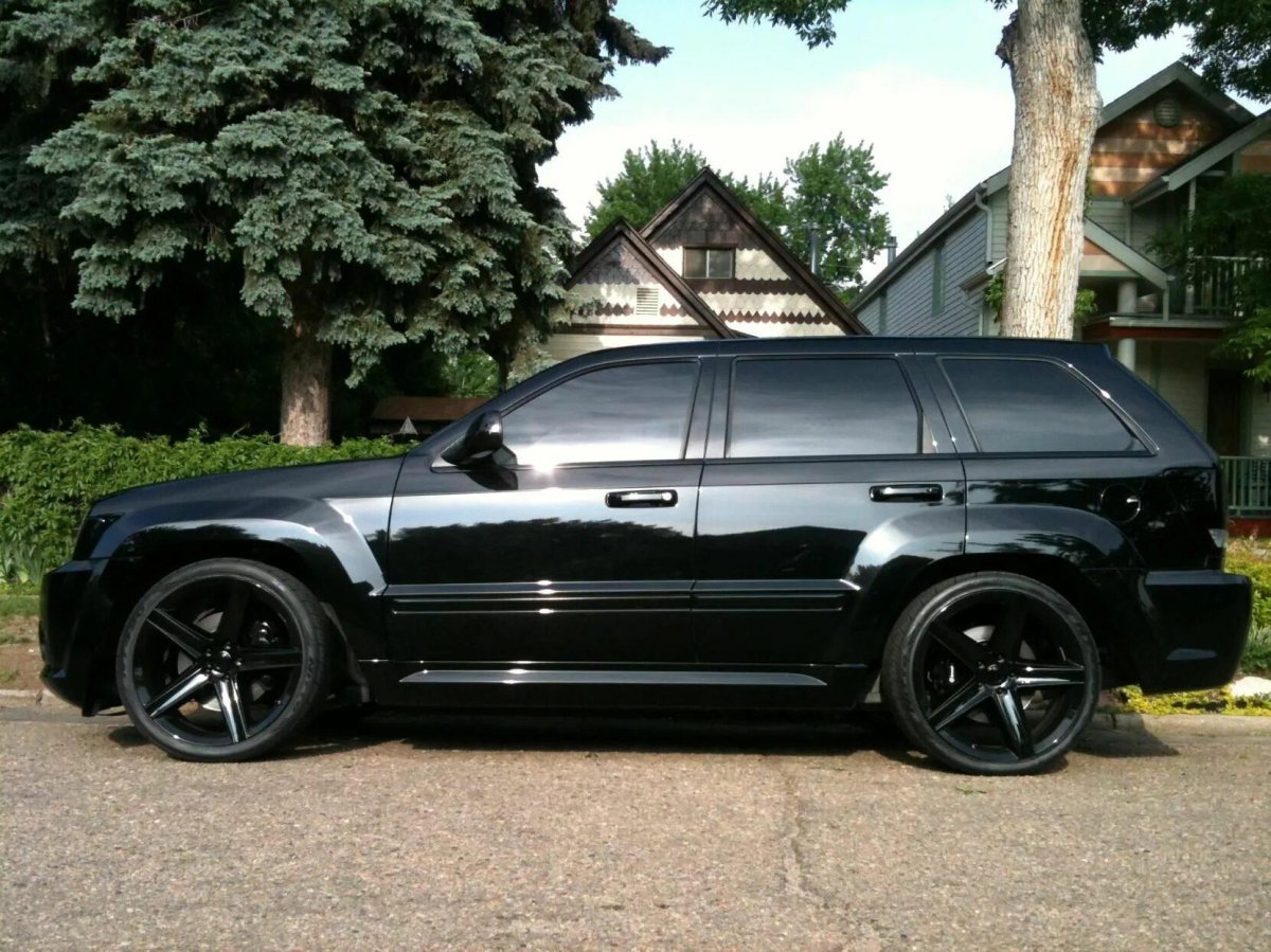 Jeep Grand Cherokee srt8