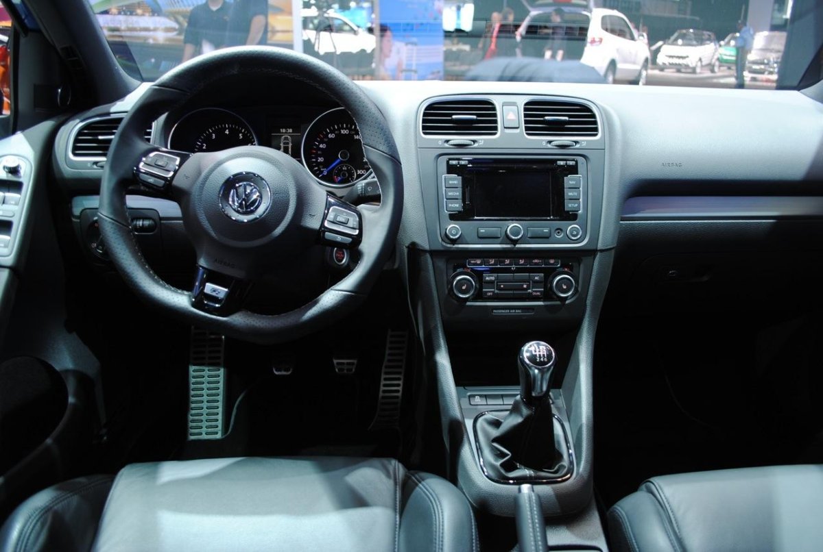 Торпеда VW Golf 6